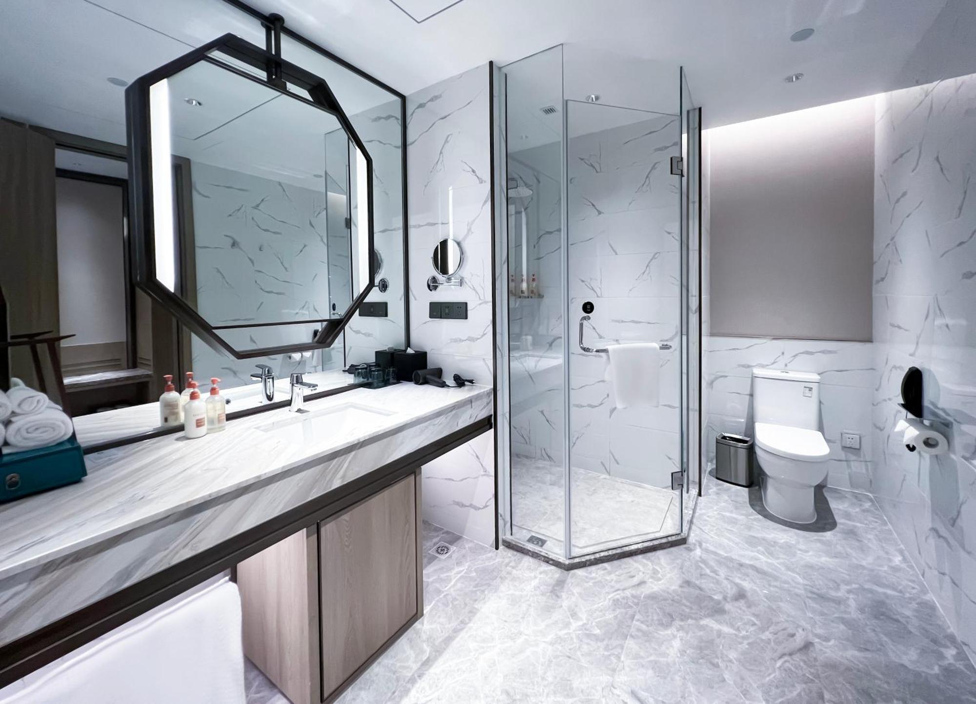 Crowne Plaza Hangzhou Linping By Ihg מראה חיצוני תמונה