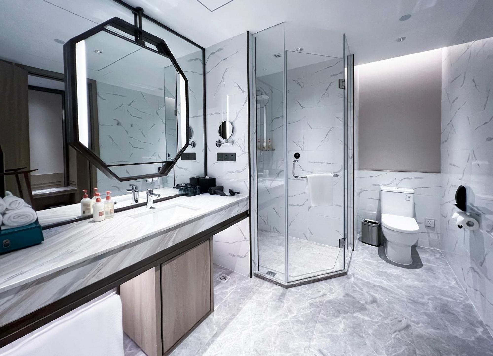 Crowne Plaza Hangzhou Linping By Ihg מראה חיצוני תמונה